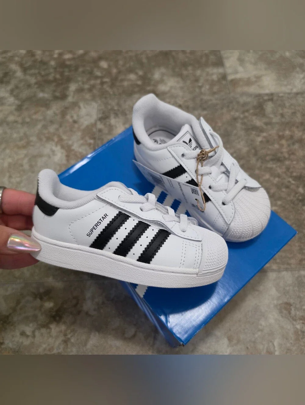 adidas Superstar II Sneakers Size 7K